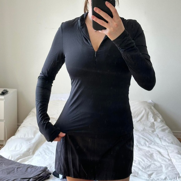 Black long sleeve athletic zip-up - Picture 8 of 8